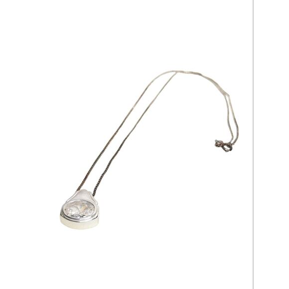 925 Sterling Silver Chain Pendant Necklace with CZ Cubic Zirconia Cabochon Inlay - Picture 3 of 6